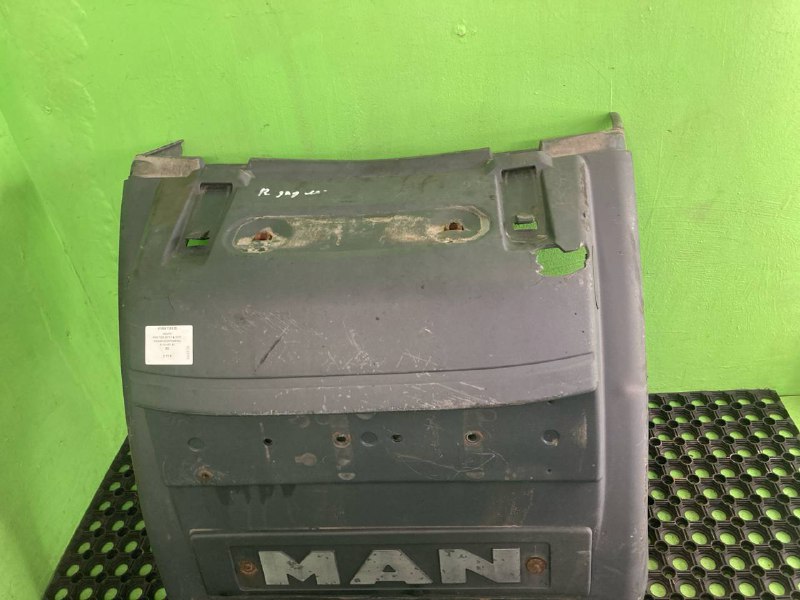 Крыло MAN TGX