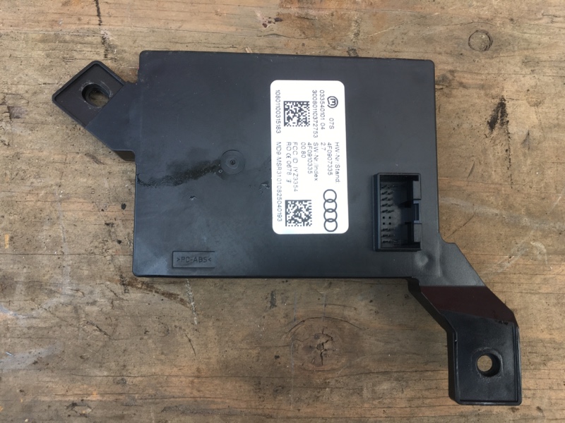 Блок управления бесключевым доступом Kessy на Audi A6 C6 4F / Ауди А6 С6 2006-2012г. Оригинал. В отличном состоянии. Рабочий. Контрактная запчасть из Японии. Гарантия на проверку. Отправим в регионы ТК