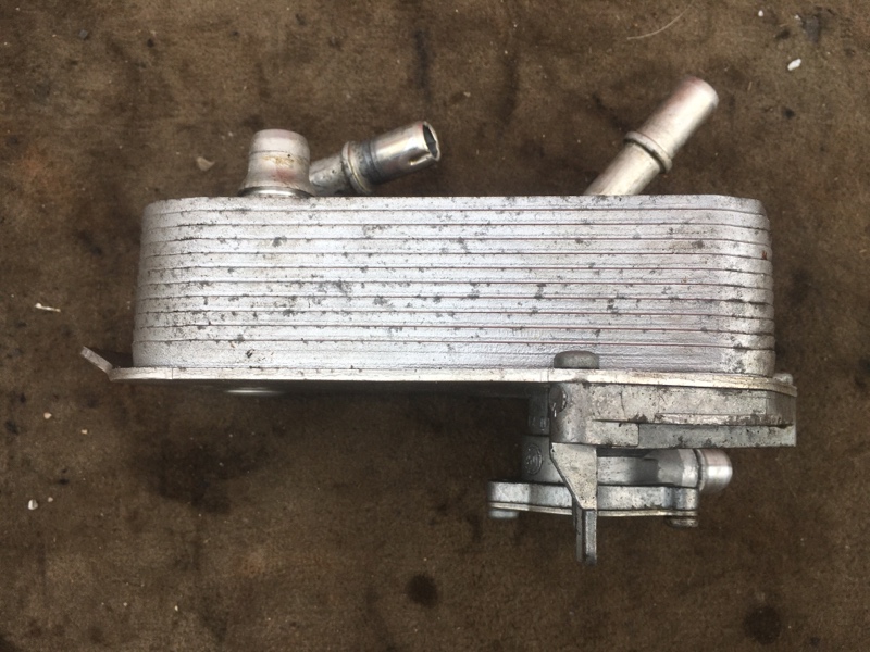 Радиатор АКПП на BMW 3 E90 E91 / БМВ 3 Е90 Е91 2005-2012г.