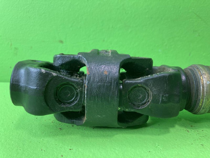Вал рулевой колонки MAN TGA