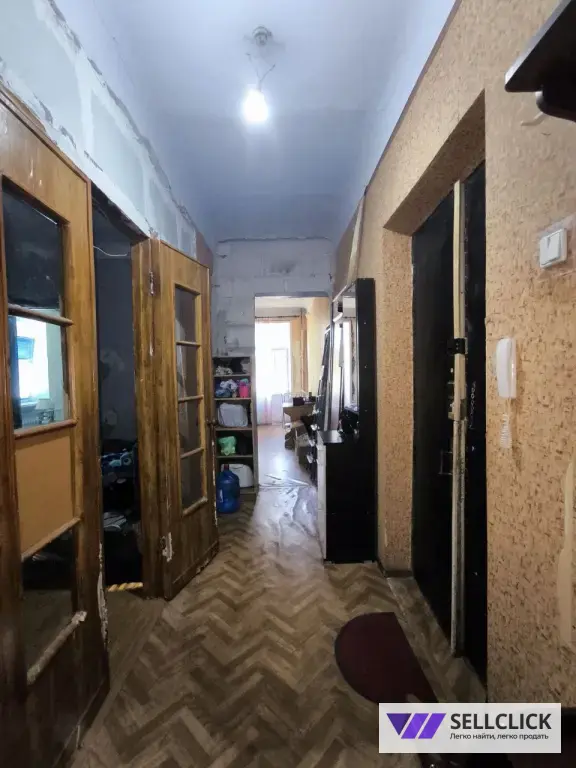 Продается просторная 3-комнатная «сталинка» на Ильичёвском проспекте