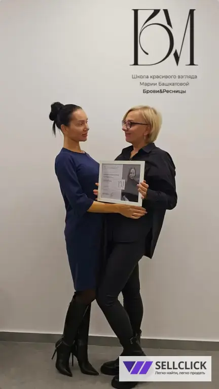 ОБУЧЕНИЕ МАСТЕРОВ САЛОНОВ КРАСОТЫ Наращивание ресниц классика + 2D