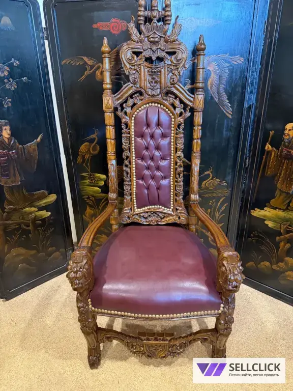 Кресло. Трон. Мебель ренессанс. Массив. Винтаж