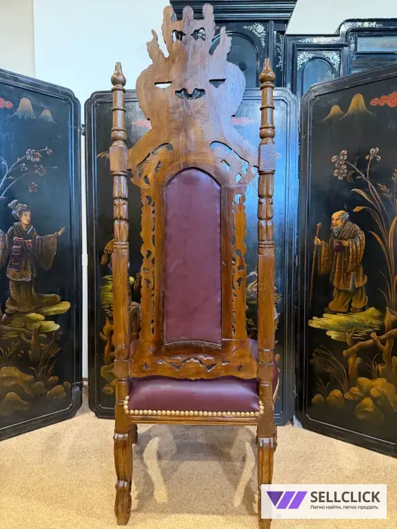 Кресло. Трон. Мебель ренессанс. Массив. Винтаж