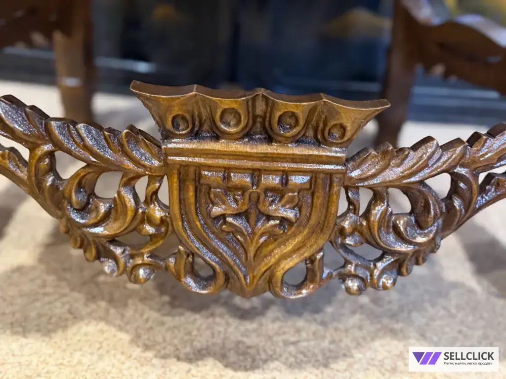 Кресло. Трон. Мебель ренессанс. Массив. Винтаж