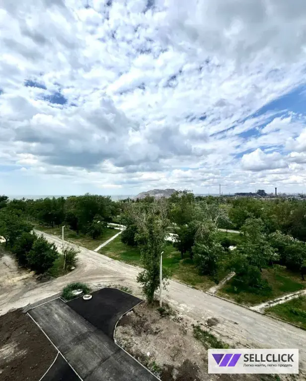 Продается трехкомнатная квартира