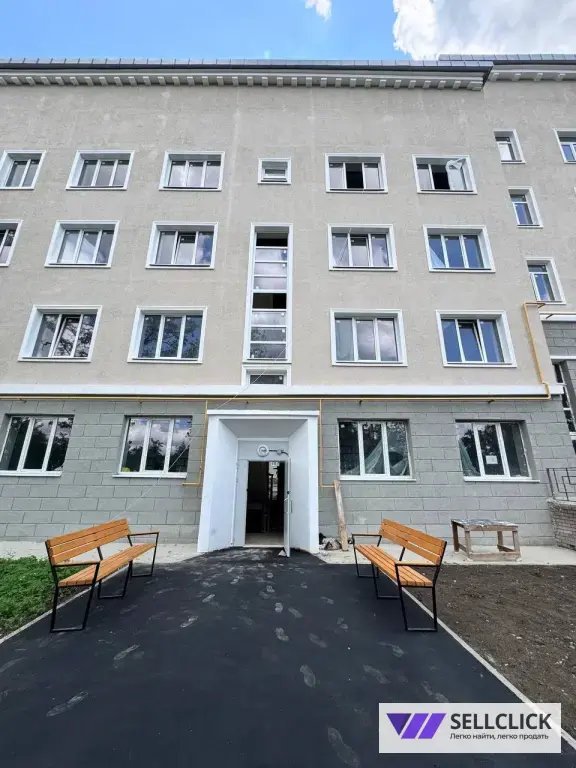 Продается трехкомнатная квартира