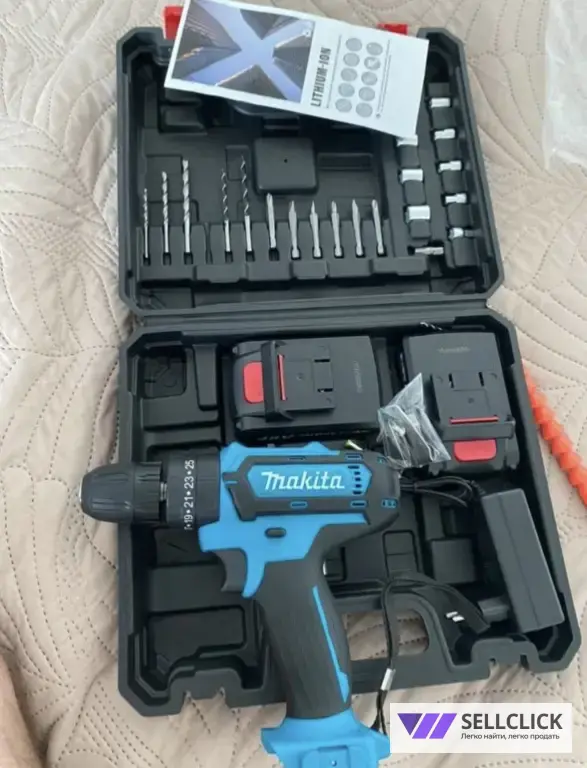 шуруповерт makita с двумя АКБ