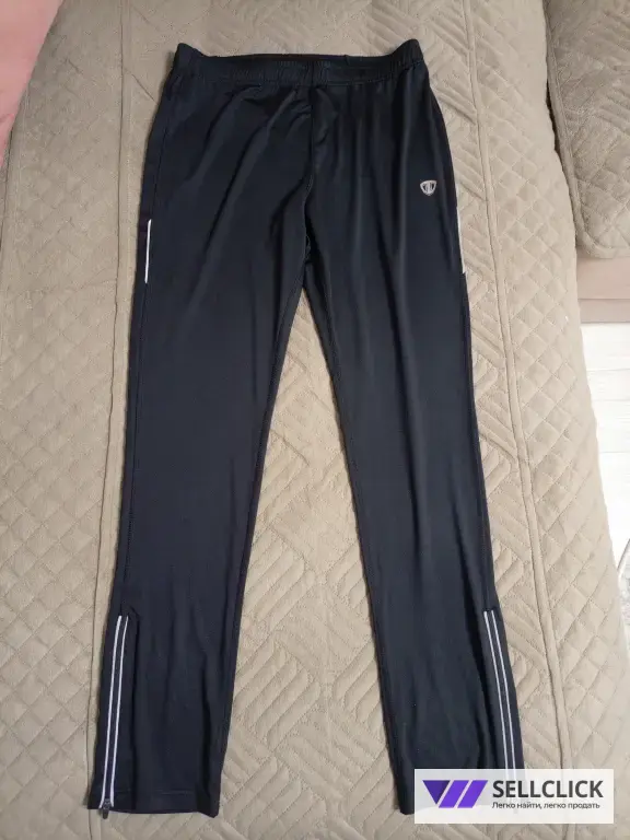 Спортивные штаны
