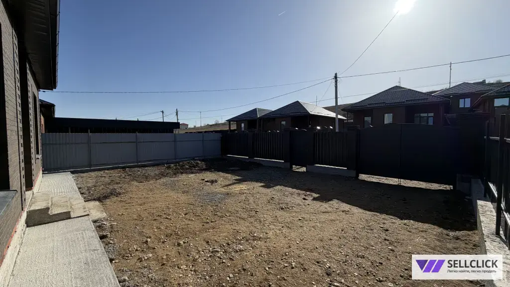 Дом 136 м², участок 5 сот.