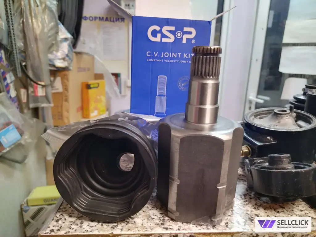 Шрус, полуось ,трипоид ,пыльник на все авто