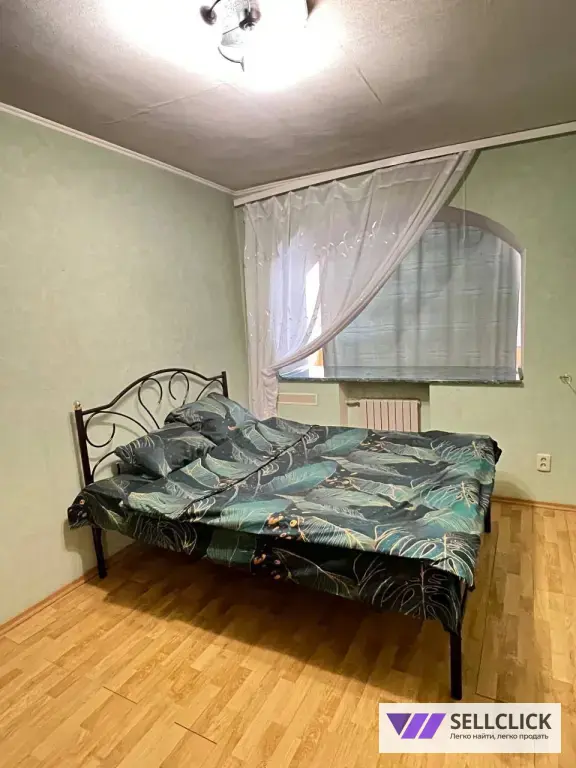 Продается двухкомнатная квартира в Ильичевском районе