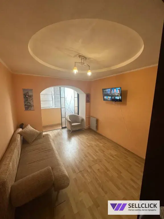 Продается двухкомнатная квартира в Ильичевском районе