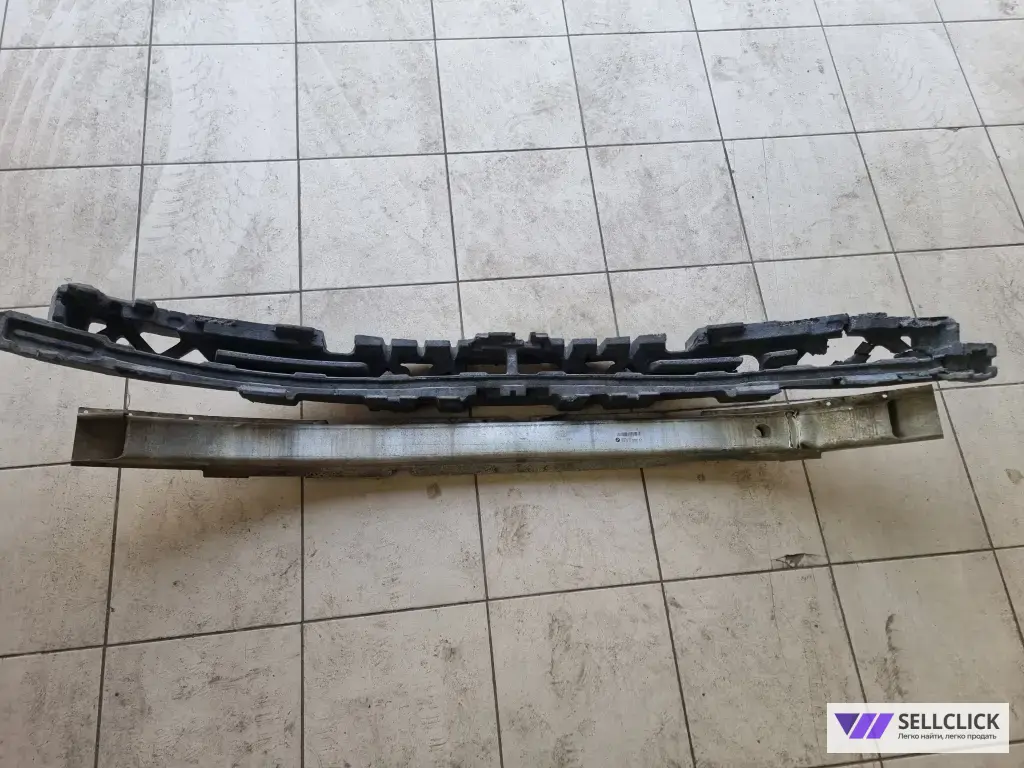 усилитель бампера bmw f10