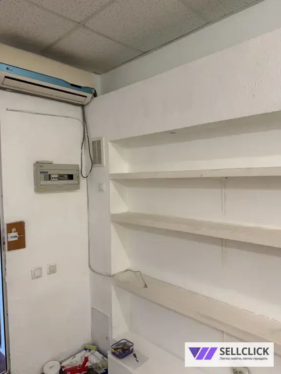 Комната 24 м², в квартире Студия, Кирпичный, 1/10 эт.