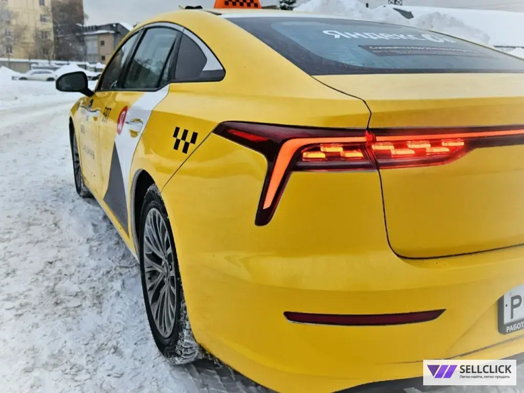 Авто комфорт плюс в аренду под такси
