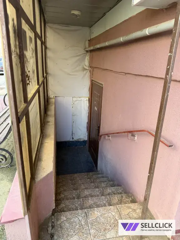 Комната 24 м², в квартире Студия, Кирпичный, 1/10 эт.