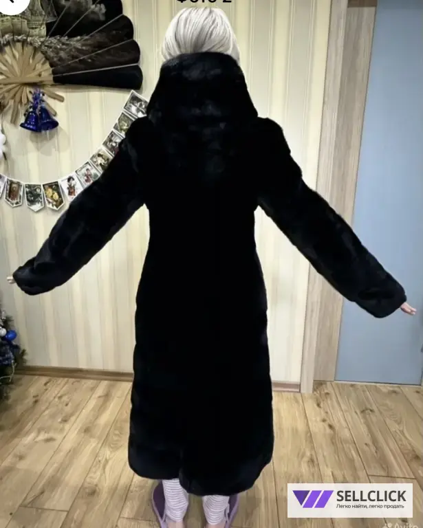 Шуба женская, норковая, фирма Carbolom