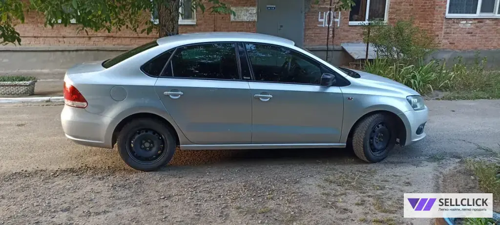 Volkswagen Polo 1.6 Механическая, 2014, 272345 км