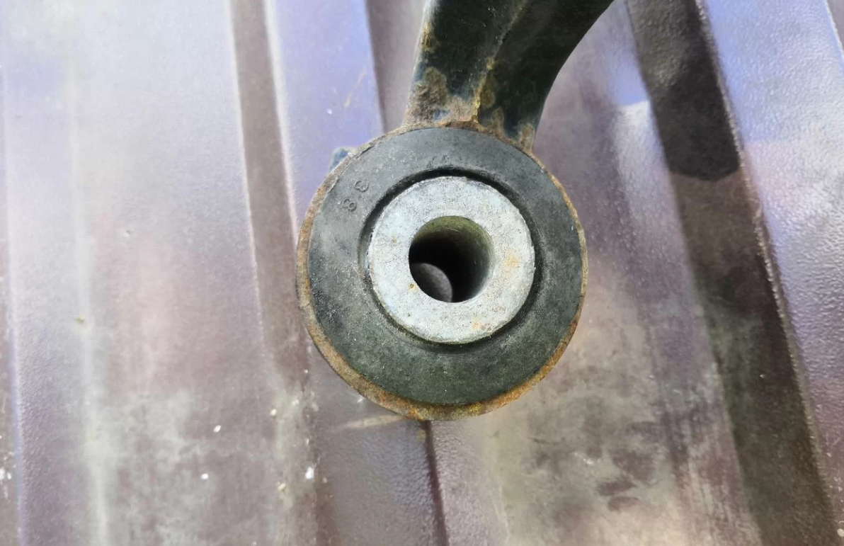 Рычаг правый Пежо Боксер Джампер Дукато 290