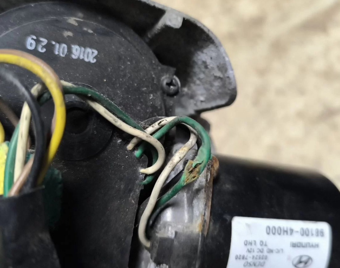 Моторчик стеклоочистителя Starex H1