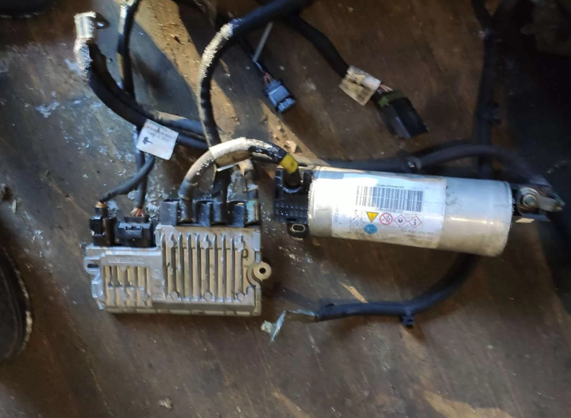 Блок управления Peugeot Citroen 1.6 HDI