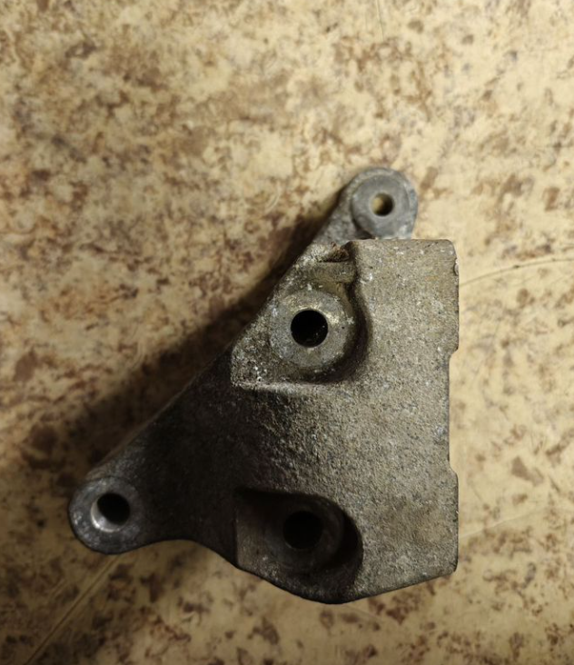 Кронштейн правой опоры двигателя Ducato RUS