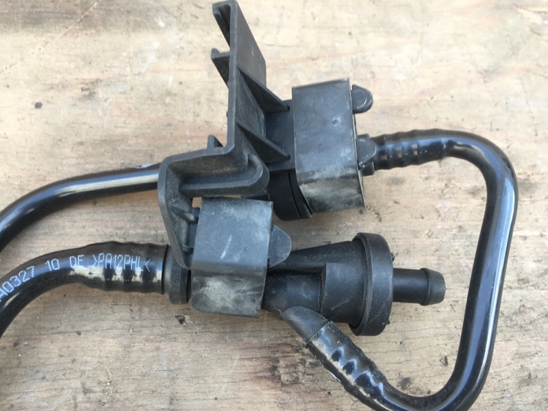 Клапан насос вакуумный N45 BMW 1 116i E87 E81 / БМВ 116 Е87 Е81 2004-2011г.\nОригинал.\nВ отличном состоянии. Рабочий.\nКонтрактная запчасть из Японии. Гарантия на проверку. Отправим в регионы ТК.