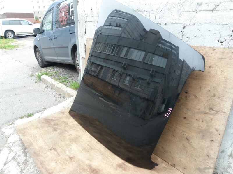 Капот черный на Audi A6 C6 4F / Ауди А6 С6 2006-2012г.\nОригинал.\nВ отличном состоянии. Без дефектов.\nЗаводская краска. Без жучков и коррозии.\nВ сборе с шумоизоляцией / теплоизоляцией капота.\nКонтрактная запчасть из Японии. Отправим в регионы ТК.\nПри