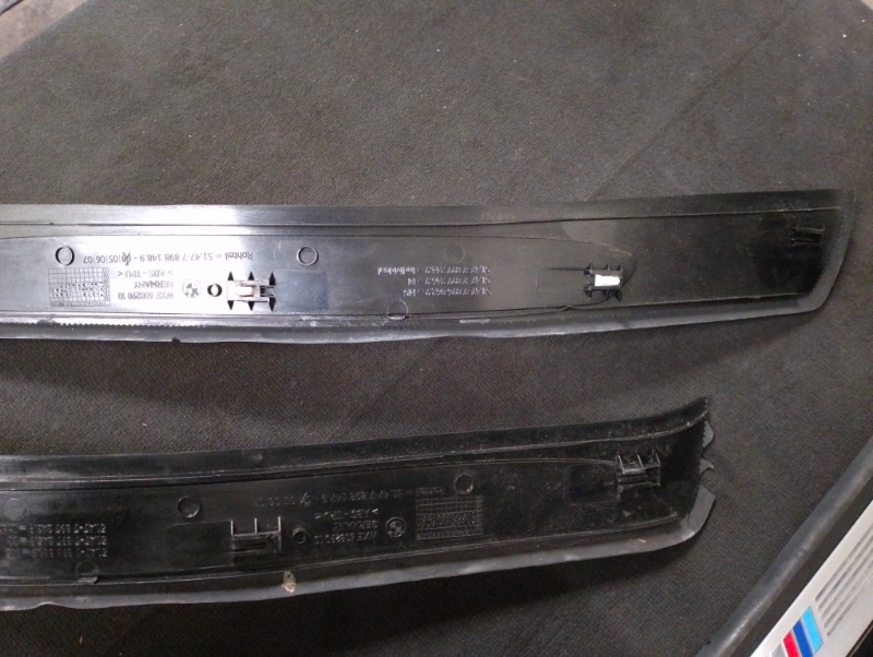 Накладка порога комплект 4 шт БМВ Е60 Е61 / BMW 5 Е60 Е61 2003-2009г. Оригинал.
