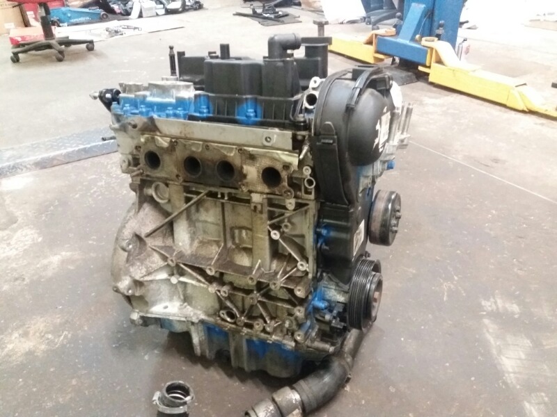 Двигатель двс голый столб B4164T 1.6 Turbo бензин на Volvo S60 II / Вольво 60 С60 2 поколение 2010-2018г.\nС аукциона Японии.\nВ отличном состоянии. Проверен.\nПробег 78500 км по Японии. Без пробега по РФ.\nС документами ГТД, ДКП для постановки на учет в 