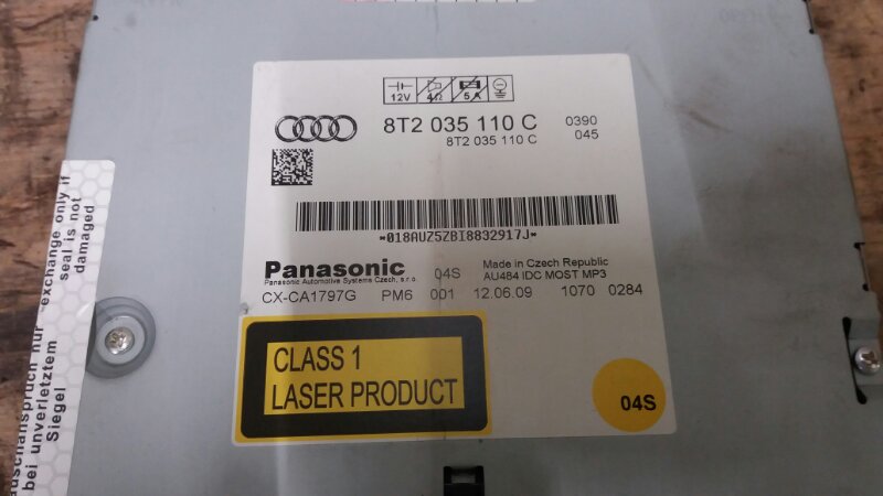 CD чейнджер проигрыватель на Audi A4 B8 / Ауди А4 Б8 2007-2015г. Оригинал. В отличном состоянии. Рабочий. Контрактная запчасть из Японии. Отправим в регионы ТК.