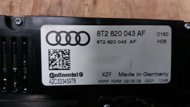 Блок управления климатической установкой на Audi A4 B8 / Ауди А4 Б8 2007-2015г. Оригинал. В отличном состоянии. Без дефектов, рабочий. Контрактная запчасть из Японии. Отправим в регионы ТК.\nПрименимость:\nAudi A4 [B8] 2007-2015\nAudi A4 [B8] Allroad 2010