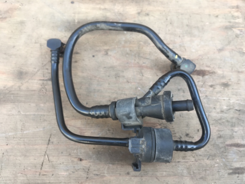 Клапан насос вакуумный N45 BMW 1 116i E87 E81 / БМВ 116 Е87 Е81 2004-2011г.\nОригинал.\nВ отличном состоянии. Рабочий.\nКонтрактная запчасть из Японии. Гарантия на проверку. Отправим в регионы ТК.