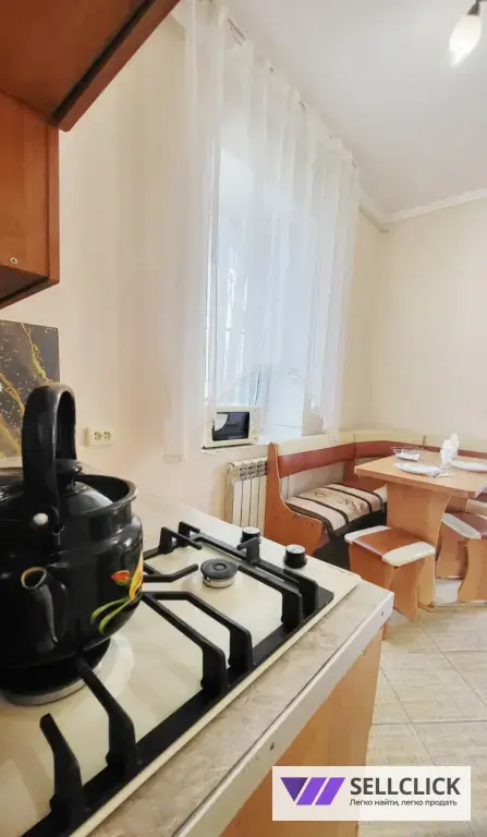 Полдома в парковой зоне ,рядом с Колоннадой