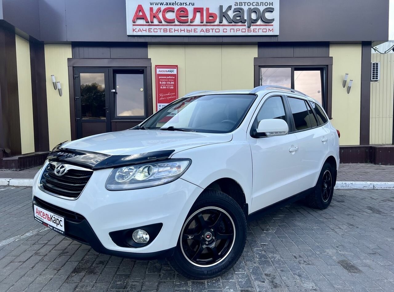 Hyundai Santa Fe, II Рестайлинг Elegance + Navi Внедорожник 5 дв. 2010 Белый 2.4 AT (174 л.с.) 4WD 335410 км