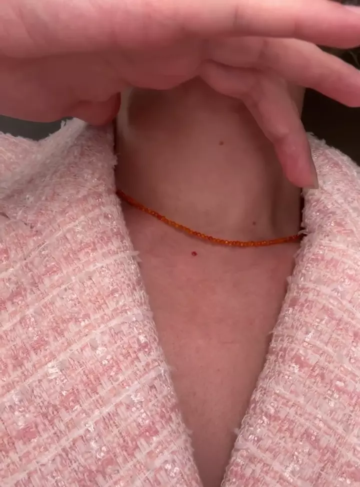 чокер «Огненный иланг-иланг»