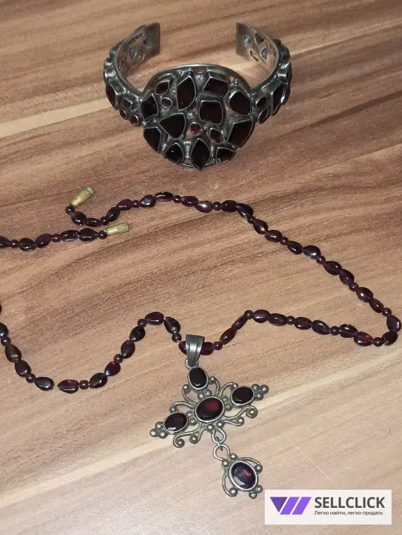 Комплект из серебра