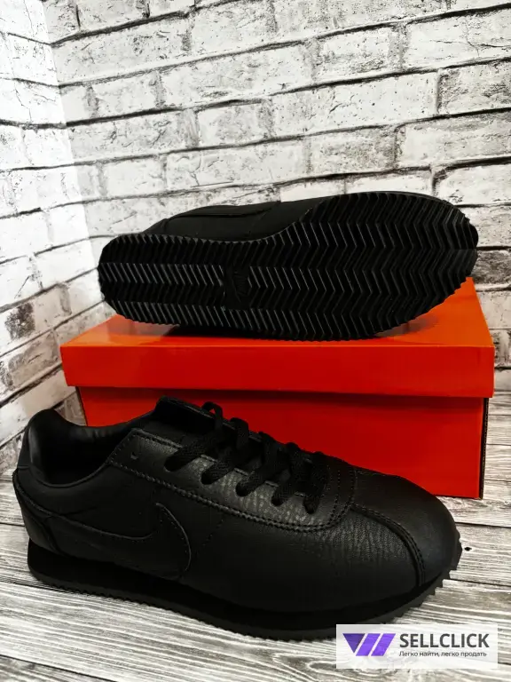 Мужские кожаные кроссовки Nike Cortez