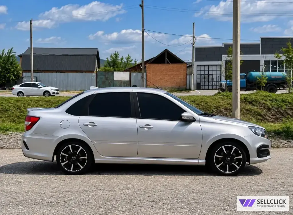 LADA (ВАЗ) Granta 1.6 Механическая, 2021, 143000 км