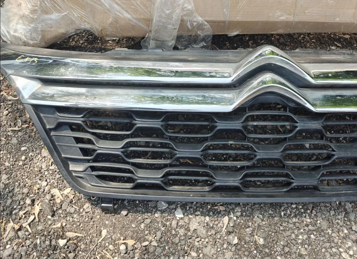 Решетка радиатора Ситроен Джампер 290