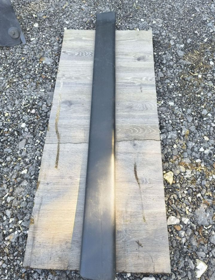 Накладка двери левая Пежо партнёр м59