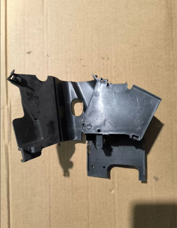 Кронштейн проводки двигателя 1.6 ep6c