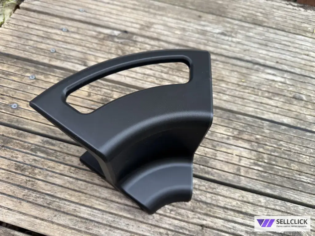 Держатель для поливочного шланга