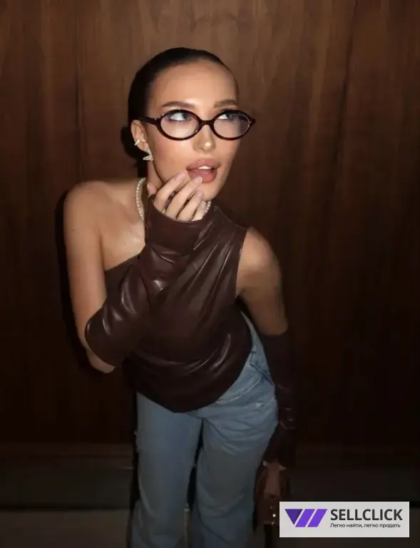 Топ кожаный с рукавами