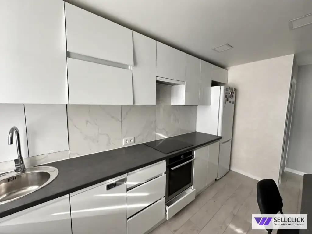 Квартира 3 комнаты, 69 м², 10/12 эт., Агент