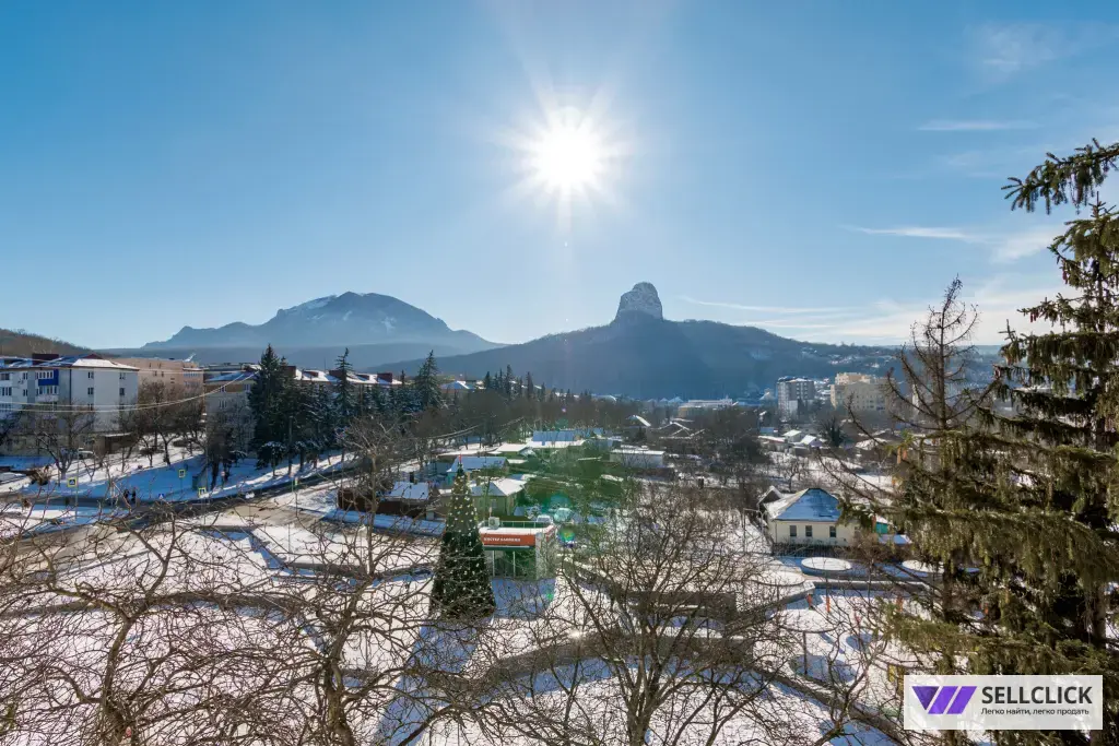 Уютная квартира у Аллеи Любви и сан.Дубрава