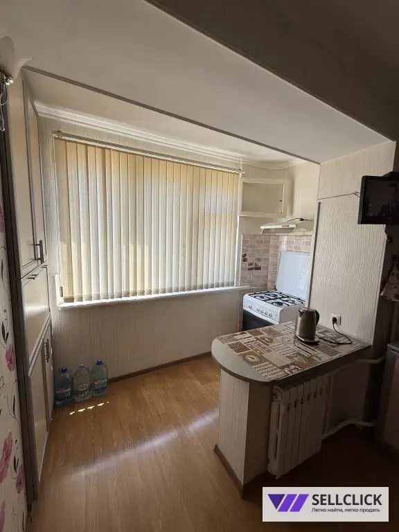 Квартира 4 комнаты, 98 м², 4/4 эт., Собственник