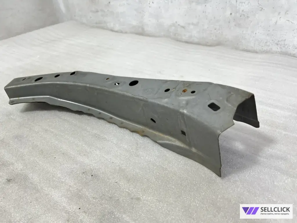 Усилитель лонжерона Toyota RAV4 50 передний правый