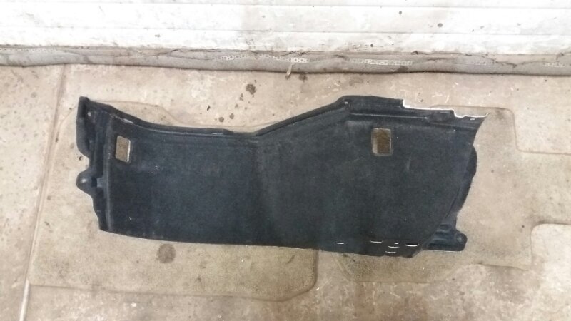 Обшивка накладка багажника салона задняя правая на Lexus RX II RX300 RX330 RX350 2003-2009г / Toyota Harrier 2 Лексус РХ 300 330 350 400 Тойота Харриер.\nОригинал.\nВ отличном состоянии. Без дефектов.\nКонтрактная запчасть. Без пробега по РФ. Отправим в р